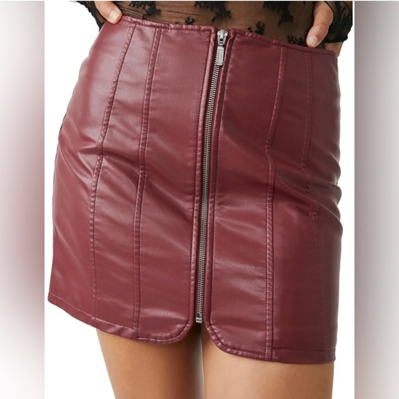 Free people Layla faux vegan leather mini skirt in garnet red. New with tags! - Picture 1 of 4